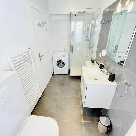 Zenbnb / Topaze / 4 Pers. / Wifi / Proche Gare / Tram / אנמסה